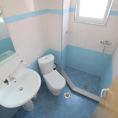 Hotell Downtown Hotel Ksamil