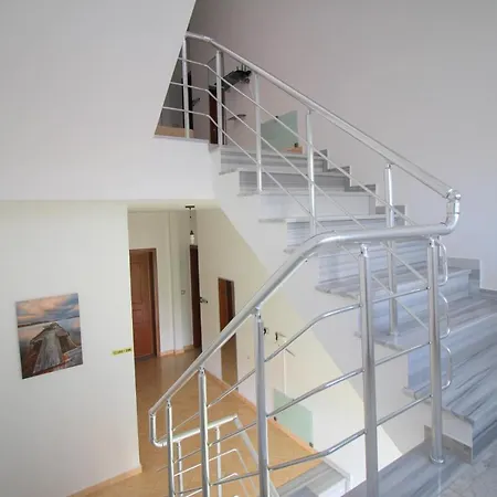 Downtown Hotel Hotell 3*