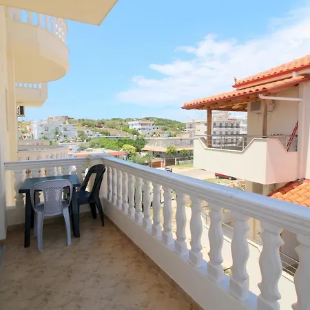 Downtown Hotel 3* Ksamil