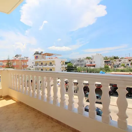 Отель Downtown Hotel Ксамил