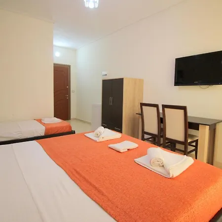 Отель Downtown Hotel