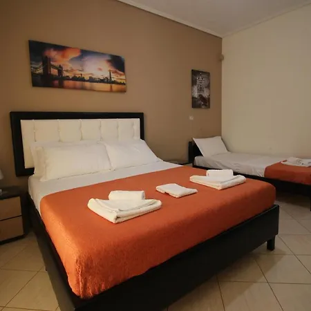 Downtown Hotel Ксамил
